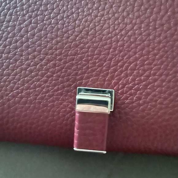 Michael Kors Bancroft Pebbled Calf Leather Continental Wallet - Picture 2 of 6